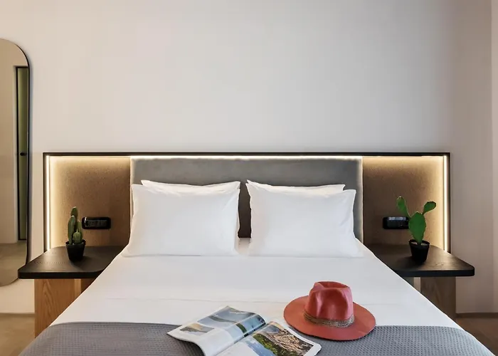 Chora By Premium Key Lägenhetshotell 4*