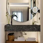 Aparthotel Chora By Premium Key 4*