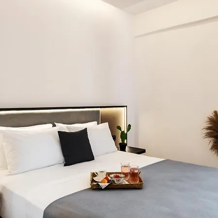 Chora By Premium Key Lägenhetshotell