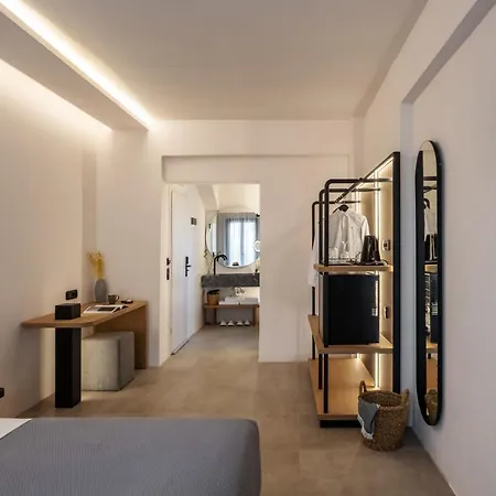Chora Suites, Premium Key Collection